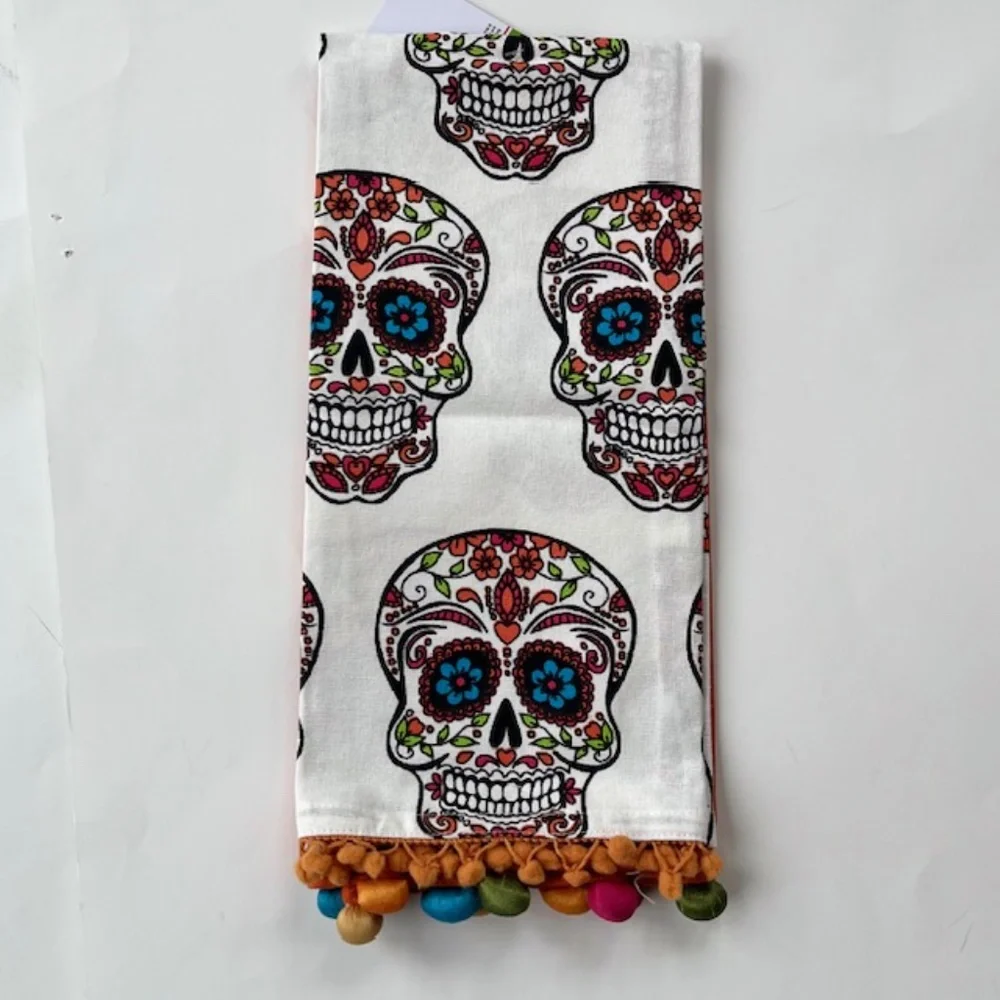 Bouffants & Broken Hearts Day of the Dead Kitchen Towels NWT